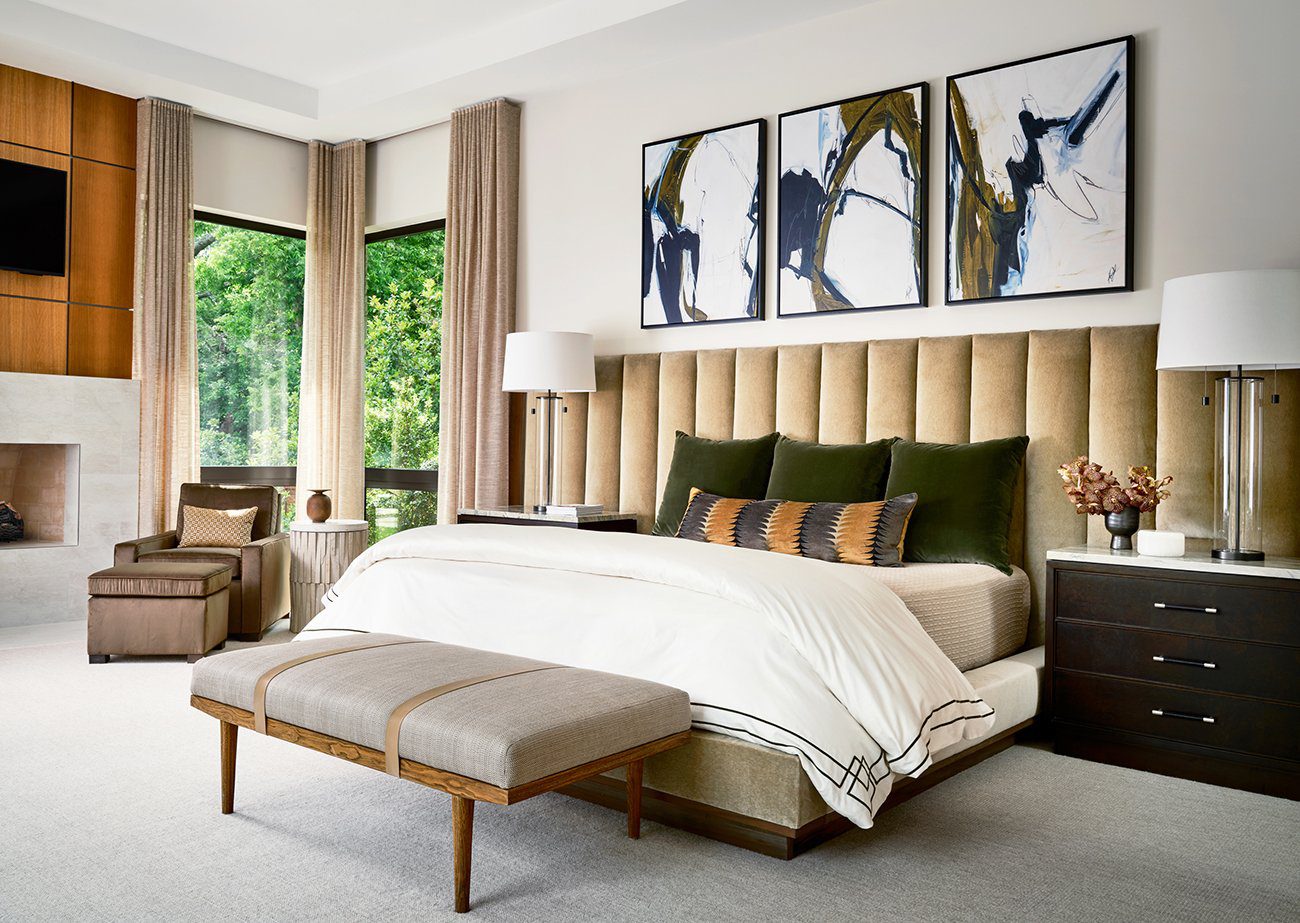 LayeredDimensionsPrimaryBedroomDesignwithWarmTonesandaModernFeel