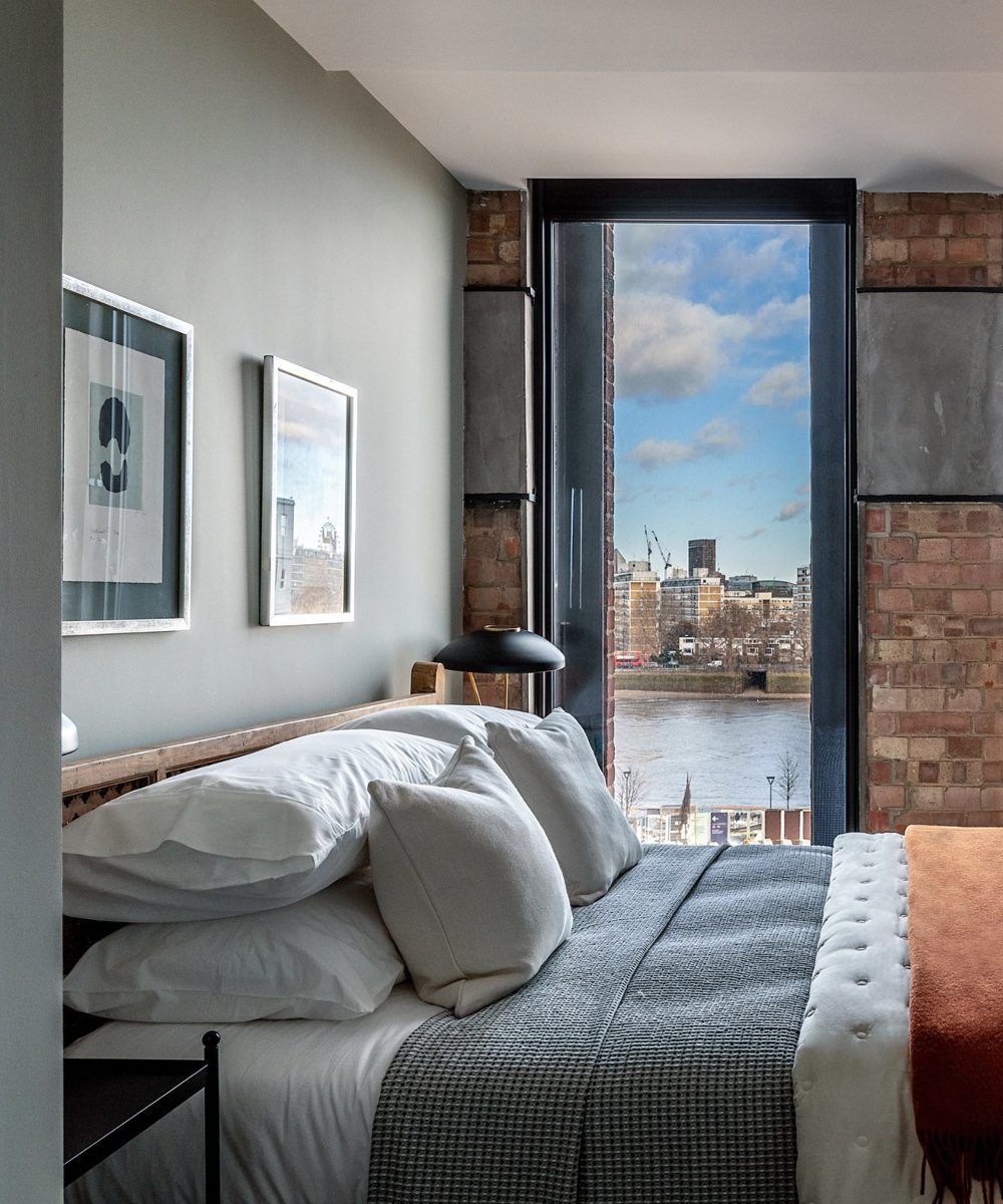 imgi_76_battersea-power-station-switch-house-east-michaelis-boyd_dezeen_2364_col_8