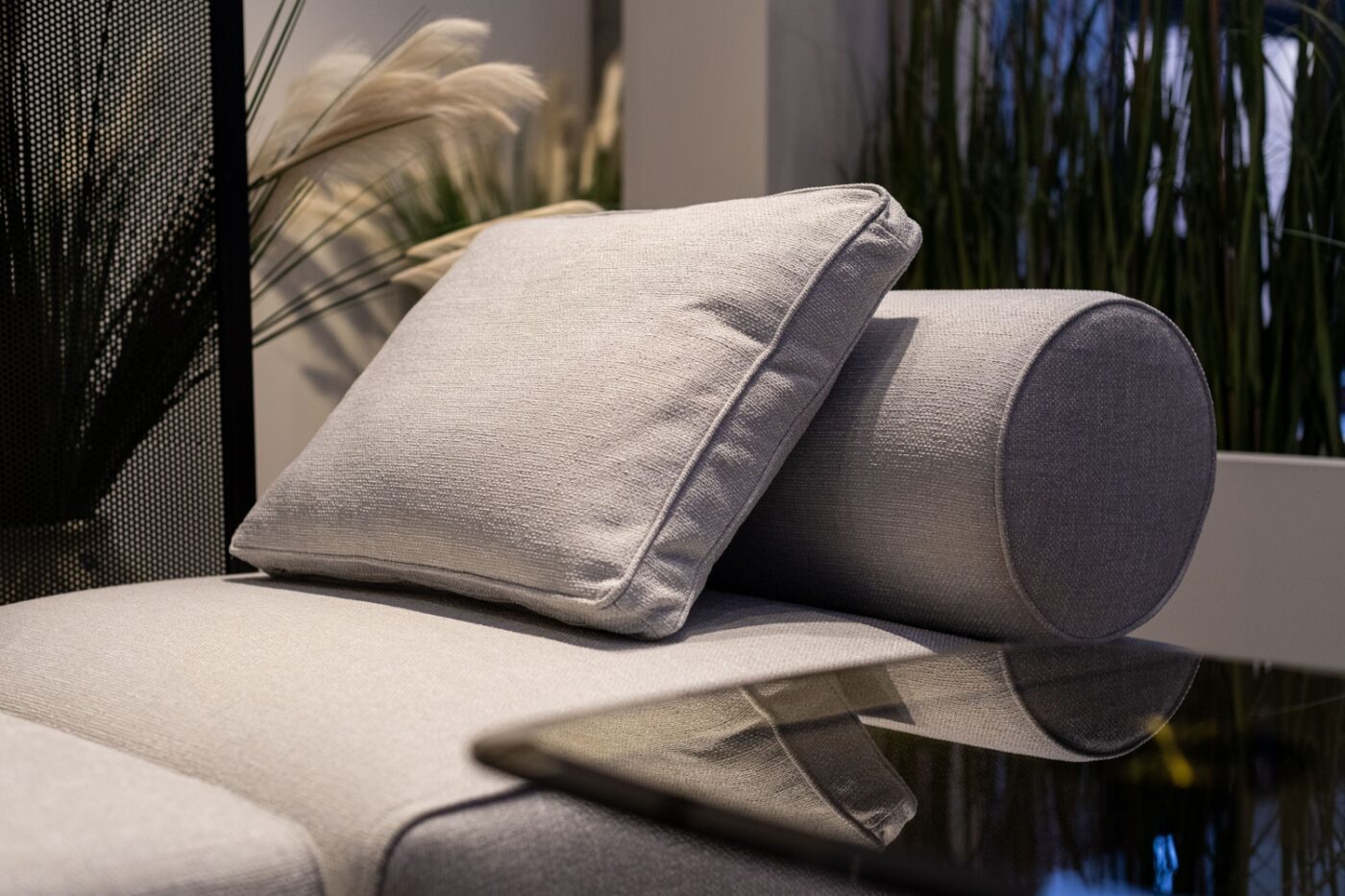shinto sofa detail at decorex